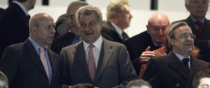 José Ignacio Wert, Jesús Posada y Florentino Pérez en el palco del Santiago Bernabéu