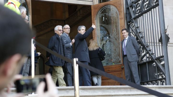 Homs-arriba-Palau-Justicia-declarar_1535856517_27727368_987x555